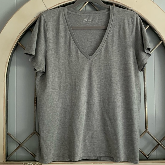 Set of 2 J Crew Cotton V-Neck T-Shirts, Large - Picture 4 of 11